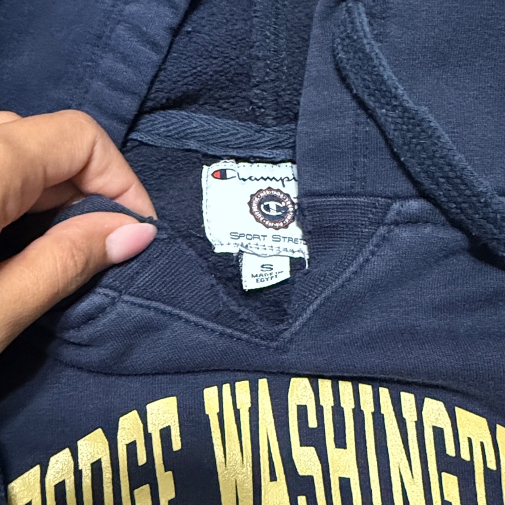 Sweatshirt Bundle - USED - Picture 5 of 9